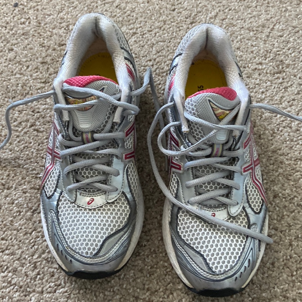 Women’s Asics Shoes